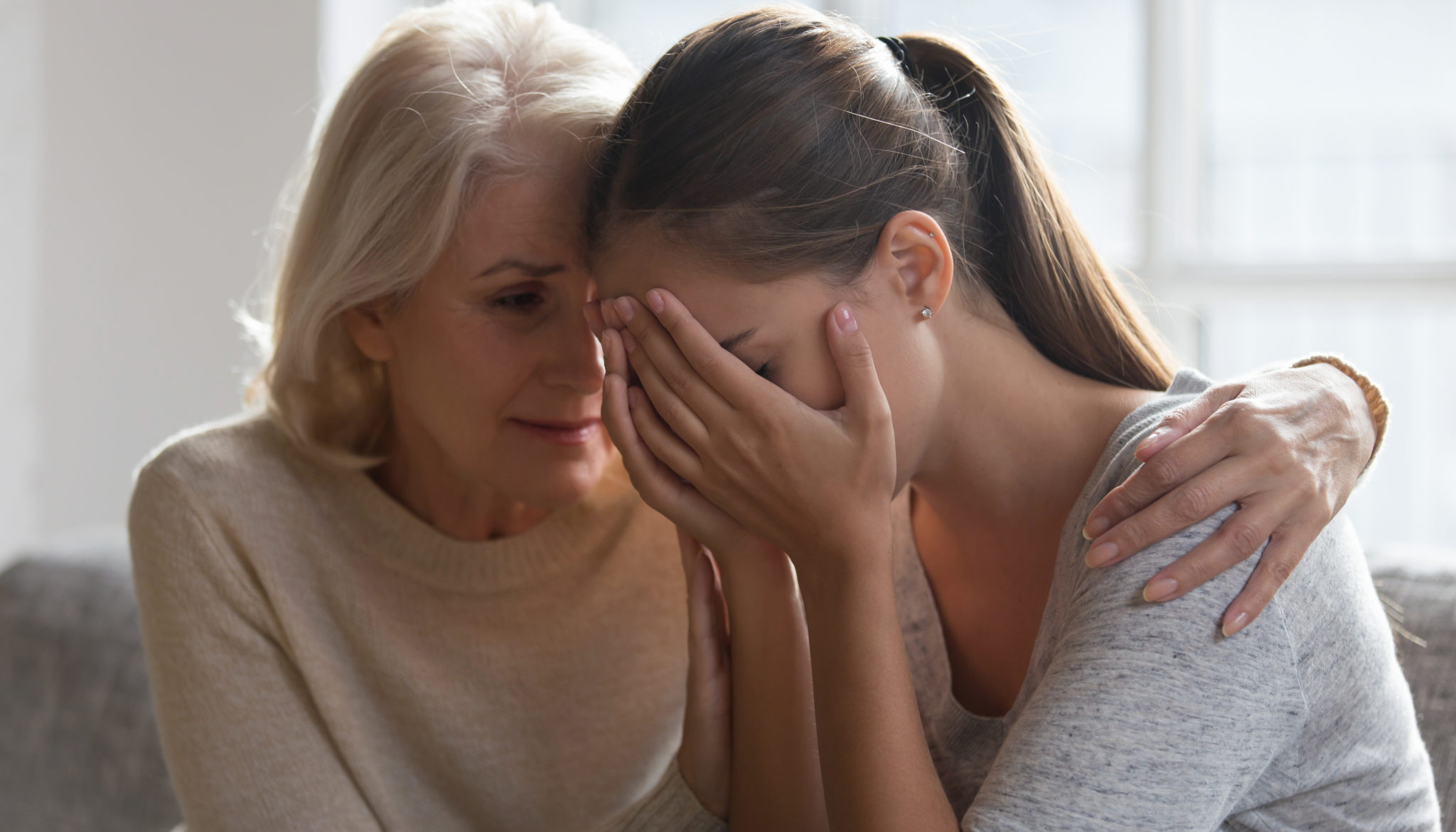 5 Helpful Tips For Comforting Someone Who Is Grieving NFCR