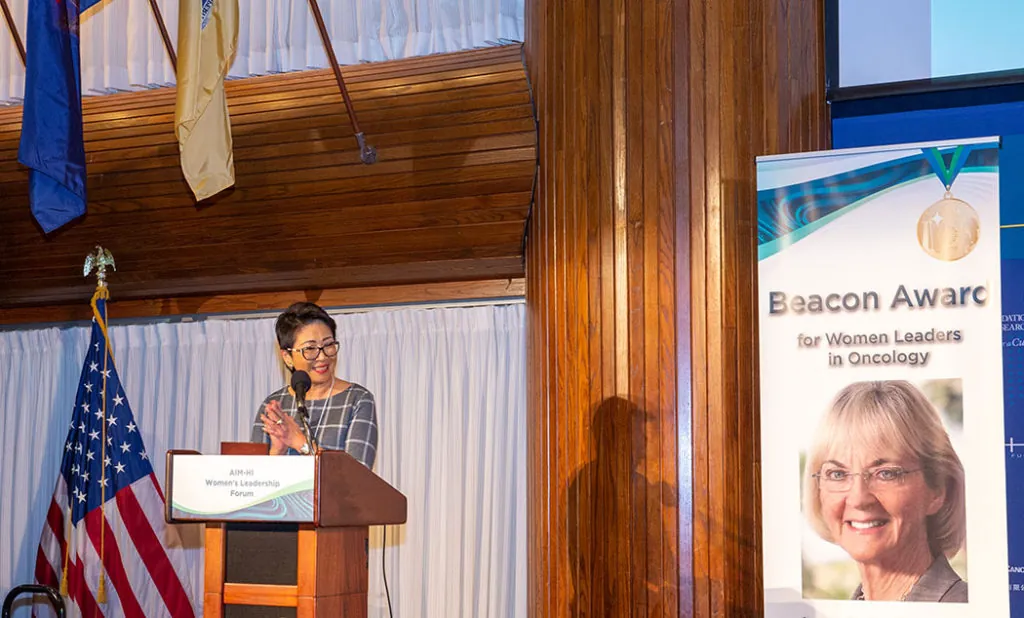 GirardIm_NFCR2022-580 small Rose Wang